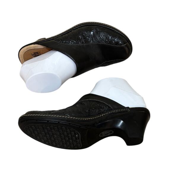 Sofft Clogs Women 7.5 Black Tooled Leather Western Slip On Casual‎ Boho 1009401 - Picture 5 of 9